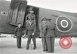 Immagine di Sir Alan Brooke Corea Aviosuperficie Kimpo, 1945, secondo 34 filmato di repertorio 65675024464
