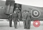 Immagine di Sir Alan Brooke Corea Aviosuperficie Kimpo, 1945, secondo 35 filmato di repertorio 65675024464