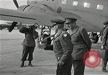 Immagine di Sir Alan Brooke Corea Aviosuperficie Kimpo, 1945, secondo 61 filmato di repertorio 65675024464