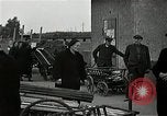 Immagine di Popolo tedesco Nürnberg Germania, 1945, secondo 3 filmato di repertorio 65675024475