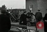 Immagine di Popolo tedesco Nürnberg Germania, 1945, secondo 4 filmato di repertorio 65675024475