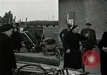 Immagine di Popolo tedesco Nürnberg Germania, 1945, secondo 6 filmato di repertorio 65675024475