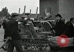 Immagine di Popolo tedesco Nürnberg Germania, 1945, secondo 32 filmato di repertorio 65675024475