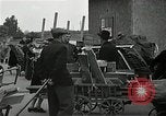 Immagine di Popolo tedesco Nürnberg Germania, 1945, secondo 33 filmato di repertorio 65675024475