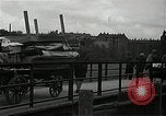 Immagine di Popolo tedesco Nürnberg Germania, 1945, secondo 44 filmato di repertorio 65675024475