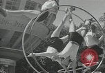 Immagine di Ginnastica in 1936 giochi olimpici Berlino Germania, 1936, secondo 22 filmato di repertorio 65675024479