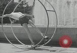Immagine di Ginnastica in 1936 giochi olimpici Berlino Germania, 1936, secondo 28 filmato di repertorio 65675024479