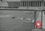 Immagine di Il nuoto ai Giochi Olimpici 1936 Berlino Germania, 1936, secondo 45 filmato di repertorio 65675024480