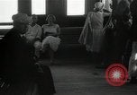 Immagine di Sistema di cottura a vapore sul fiume Volga La Russia, 1935, secondo 17 filmato di repertorio 65675024485