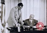 Standbild United States Information Agency Operationen United States USA, 1954, aus Sekunde 47 historischem Filmmaterial Videoclip 65675024522