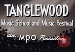 Standbild Serge Koussevitzky Tanglewood Massachusetts USA, 1950, aus Sekunde 13 historischem Filmmaterial Videoclip 65675024527