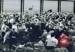 Standbild Streiks und Demonstrationen Ost Berlin Deutschland, 1953, aus Sekunde 10 historischem Filmmaterial Videoclip 65675024530