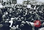 Standbild Streiks und Demonstrationen Ost Berlin Deutschland, 1953, aus Sekunde 15 historischem Filmmaterial Videoclip 65675024530