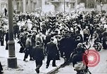 Standbild Streiks und Demonstrationen Ost Berlin Deutschland, 1953, aus Sekunde 54 historischem Filmmaterial Videoclip 65675024530