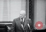 Image Le président Dwight Eisenhower à la conférence de presse United States USA, 1956, de la seconde 52 séquences d'archives historiques vidéo 65675024532