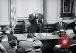 Image Le président Dwight Eisenhower à la conférence de presse United States USA, 1956, de la seconde 57 séquences d'archives historiques vidéo 65675024532