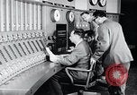 Image United States Information Service contre la propagande soviétique United States USA, 1956, de la seconde 4 séquences d'archives historiques vidéo 65675024533