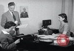 Standbild United States Information Service Aktivitäten United States USA, 1956, aus Sekunde 12 historischem Filmmaterial Videoclip 65675024537