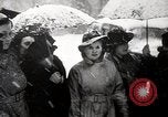 Image mariage ayant eu lieu dans la chapelle royale Windsor Angleterre, 1939, de la seconde 21 séquences d'archives historiques vidéo 65675024546
