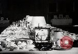 Image mariage ayant eu lieu dans la chapelle royale Windsor Angleterre, 1939, de la seconde 34 séquences d'archives historiques vidéo 65675024546