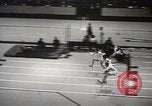 Standbild Millrose games New York United States USA, 1939, aus Sekunde 9 historischem Filmmaterial Videoclip 65675024551