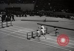 Standbild Millrose games New York United States USA, 1939, aus Sekunde 11 historischem Filmmaterial Videoclip 65675024551