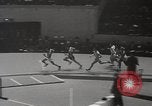 Standbild Millrose games New York United States USA, 1939, aus Sekunde 21 historischem Filmmaterial Videoclip 65675024551