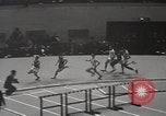 Standbild Millrose games New York United States USA, 1939, aus Sekunde 22 historischem Filmmaterial Videoclip 65675024551