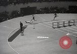 Standbild Millrose games New York United States USA, 1939, aus Sekunde 31 historischem Filmmaterial Videoclip 65675024551