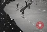 Standbild Millrose games New York United States USA, 1939, aus Sekunde 34 historischem Filmmaterial Videoclip 65675024551