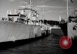 Standbild Royal Canadian Navy Destroyers Esquimalt British Columbia Kanada, 1939, aus Sekunde 36 historischem Filmmaterial Videoclip 65675024553