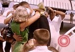 Image Accueil enthousiaste pour l'astronaute Carpenter Florida United States USA, 1962, de la seconde 13 séquences d'archives historiques vidéo 65675024580