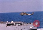 Standbild US Marine Corps UH 34D Hubschrauber Atlantik, 1962, aus Sekunde 14 historischem Filmmaterial Videoclip 65675024585