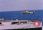Standbild US Marine Corps UH 34D Hubschrauber Atlantik, 1962, aus Sekunde 16 historischem Filmmaterial Videoclip 65675024585