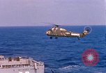 Standbild US Marine Corps UH 34D Hubschrauber Atlantik, 1962, aus Sekunde 39 historischem Filmmaterial Videoclip 65675024585