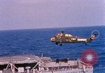 Standbild US Marine Corps UH 34D Hubschrauber Atlantik, 1962, aus Sekunde 44 historischem Filmmaterial Videoclip 65675024585