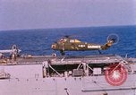 Standbild US Marine Corps UH 34D Hubschrauber Atlantik, 1962, aus Sekunde 59 historischem Filmmaterial Videoclip 65675024585