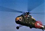 Standbild US Marine Corps UH 34D Hubschrauber Atlantik, 1962, aus Sekunde 7 historischem Filmmaterial Videoclip 65675024589