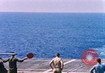 Standbild US Marine Corps UH 34D Hubschrauber landet auf Deck Cape Canaveral Florida USA, 1962, aus Sekunde 6 historischem Filmmaterial Videoclip 65675024593