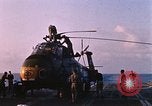 Standbild US Marine Corps UH 34D Hubschrauber Atlantik, 1962, aus Sekunde 6 historischem Filmmaterial Videoclip 65675024596