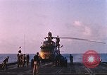 Standbild US Marine Corps UH 34D Hubschrauber Atlantik, 1962, aus Sekunde 17 historischem Filmmaterial Videoclip 65675024596