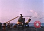 Standbild US Marine Corps UH 34D Hubschrauber Atlantik, 1962, aus Sekunde 28 historischem Filmmaterial Videoclip 65675024596