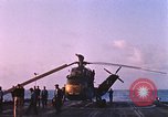 Standbild US Marine Corps UH 34D Hubschrauber Atlantik, 1962, aus Sekunde 30 historischem Filmmaterial Videoclip 65675024596