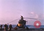 Standbild US Marine Corps UH 34D Hubschrauber Atlantik, 1962, aus Sekunde 34 historischem Filmmaterial Videoclip 65675024596
