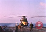 Standbild US Marine Corps UH 34D Hubschrauber Atlantik, 1962, aus Sekunde 42 historischem Filmmaterial Videoclip 65675024596