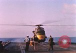 Standbild US Marine Corps UH 34D Hubschrauber Atlantik, 1962, aus Sekunde 59 historischem Filmmaterial Videoclip 65675024596