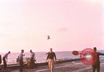 Standbild US Marine Corps UH 34D Hubschrauber Atlantik, 1962, aus Sekunde 1 historischem Filmmaterial Videoclip 65675024597