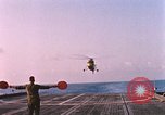 Standbild US Marine Corps UH 34D Hubschrauber Atlantik, 1962, aus Sekunde 11 historischem Filmmaterial Videoclip 65675024597