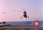 Standbild US Marine Corps UH 34D Hubschrauber Atlantik, 1962, aus Sekunde 21 historischem Filmmaterial Videoclip 65675024597