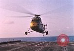 Standbild US Marine Corps UH 34D Hubschrauber Atlantik, 1962, aus Sekunde 31 historischem Filmmaterial Videoclip 65675024597